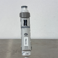 Eppendorf Research Plus Pipettes x6 With Stand image 1